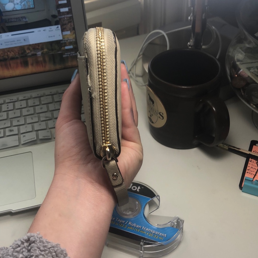 Wallet - Picture 5 of 5